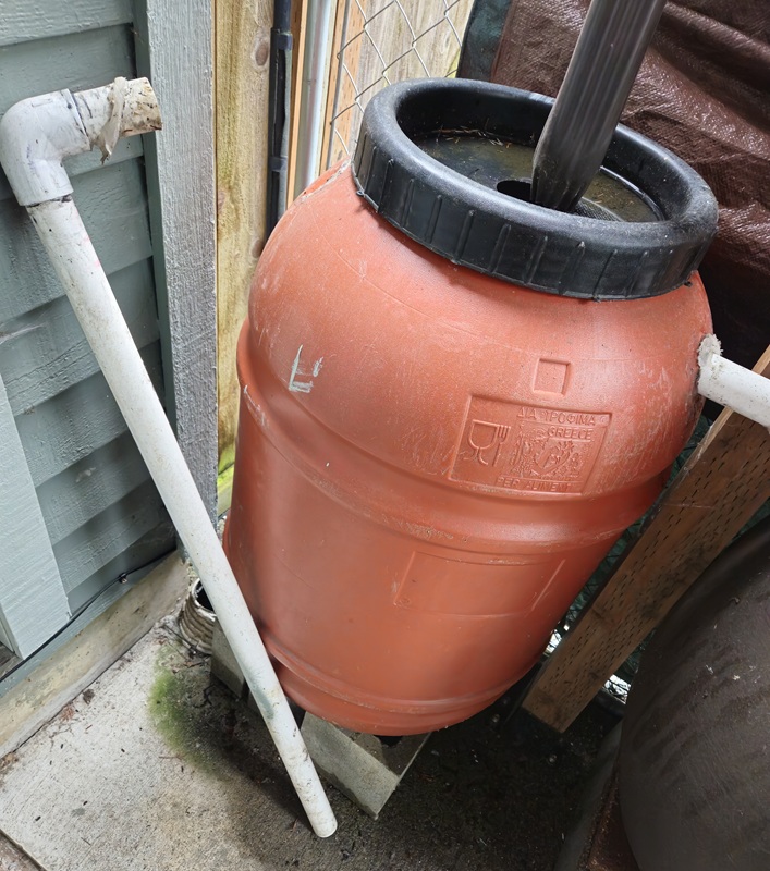 Rain Barrel pipe out